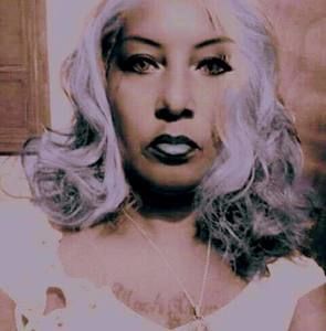 Meet your Posher, Joyce